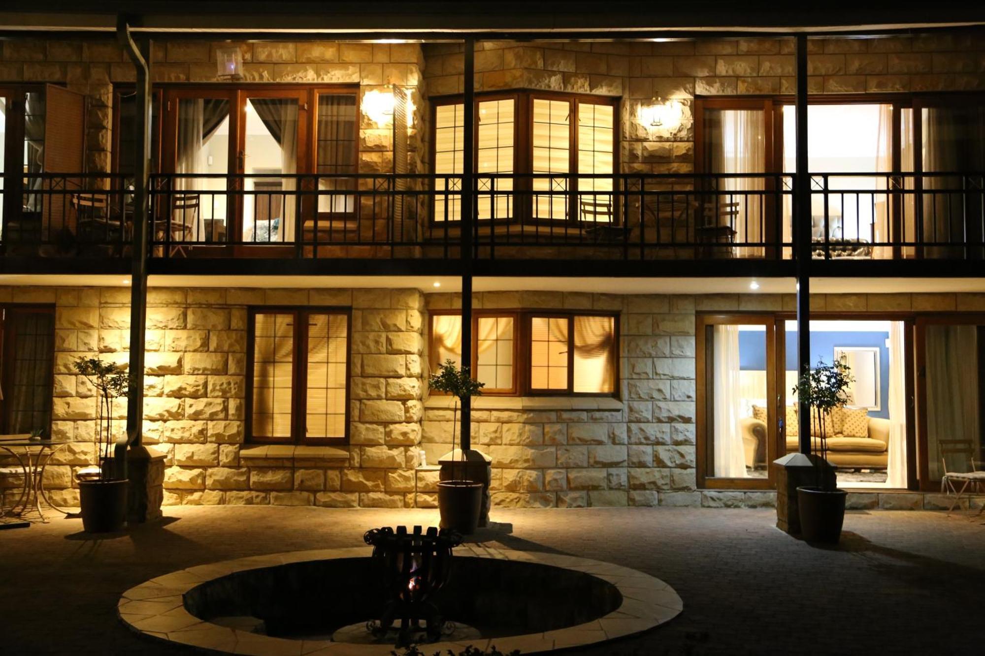 Mt Horeb Manor クラレンス エクステリア 写真